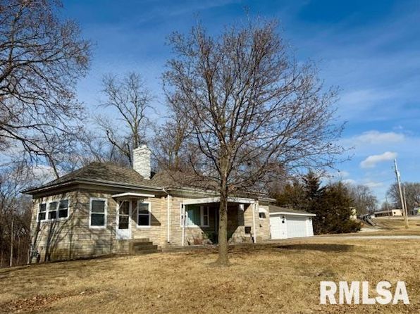 1311 S College Ave, Aledo, IL 61231