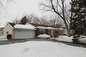 1st image of 955 Lucerne Ct