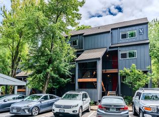 4 Touchstone Ter Unit 146, Lake Oswego, OR 97035
