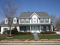 1st image of 102 Oakcrest Manor Dr NE