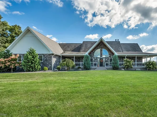 5166 Rolling Ridge Dr, Seville, OH 44273