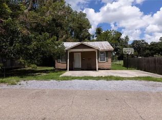 417 8th St, Abbeville, LA 70510