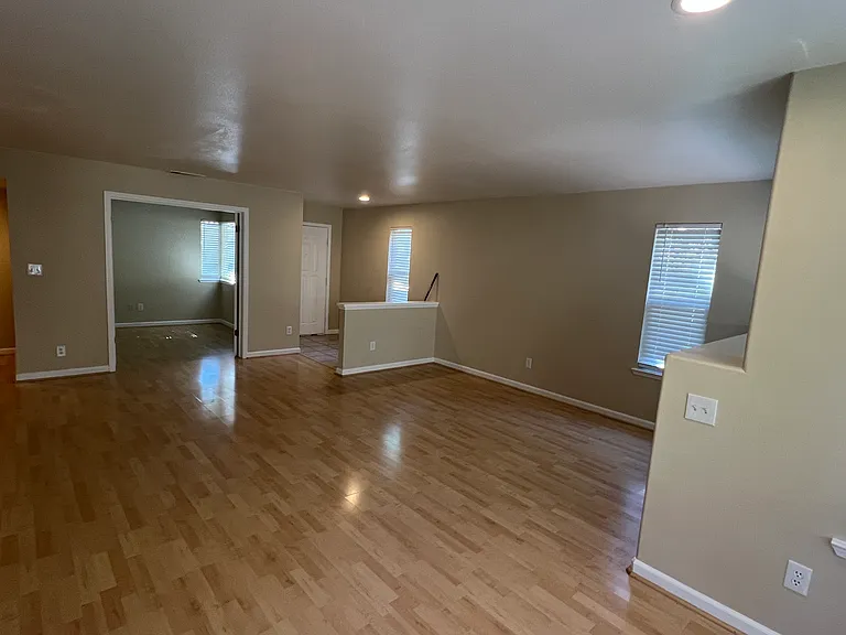 20000 Summercrest Dr — Photo 4
