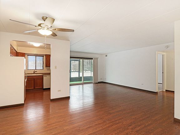 4th image of 5707 W 129th St #1D