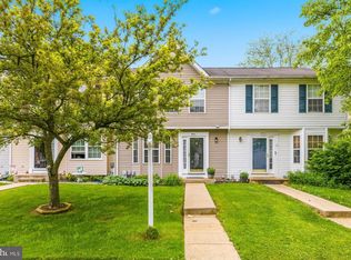 802 Medinah Cir, Westminster, MD 21158