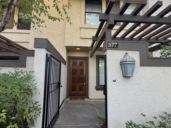 577 Churchill Downs Ct, Walnut Creek, CA 94597