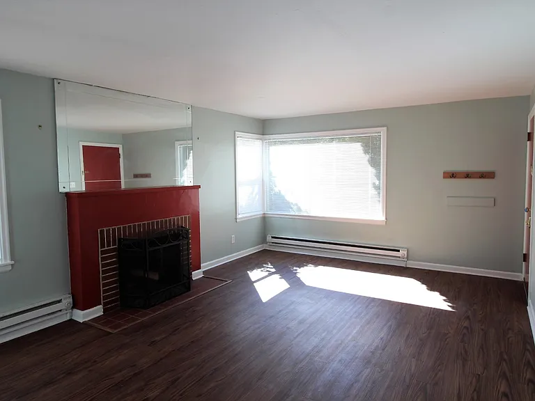 9034 13th Ave NW — Photo 5