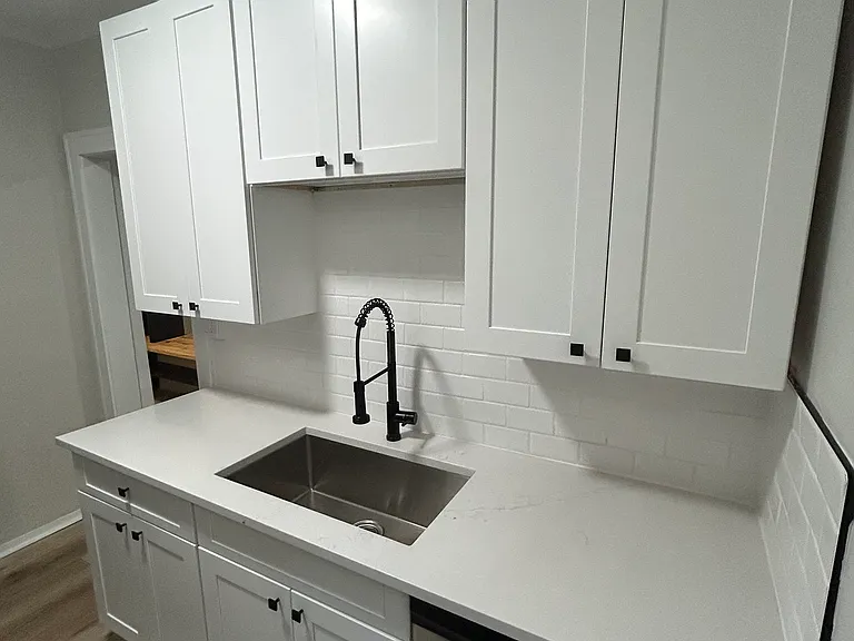 2373 Euclid Heights Blvd #4 — Photo 21