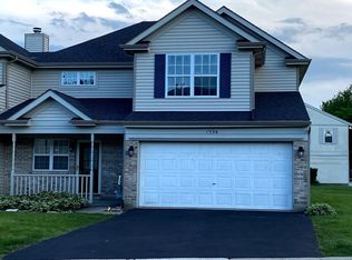 1994 Bayview Ln, Aurora, IL 60506