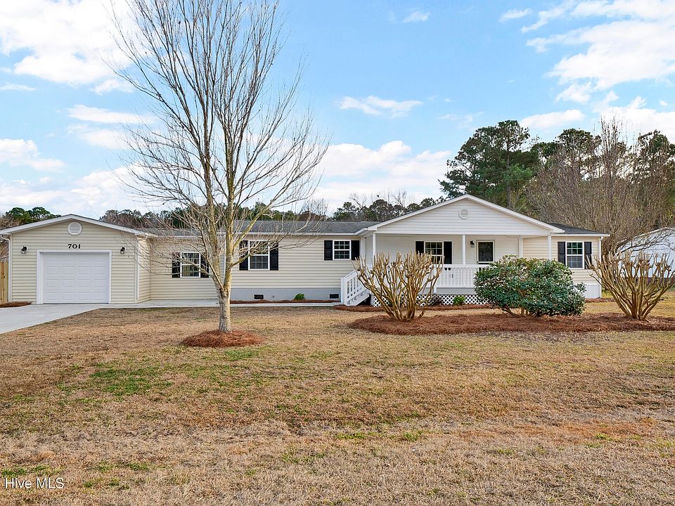 1st image of 701 Oak Dale Lane