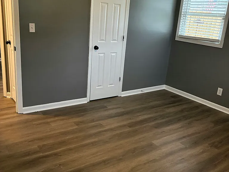 Back bedroom 2
