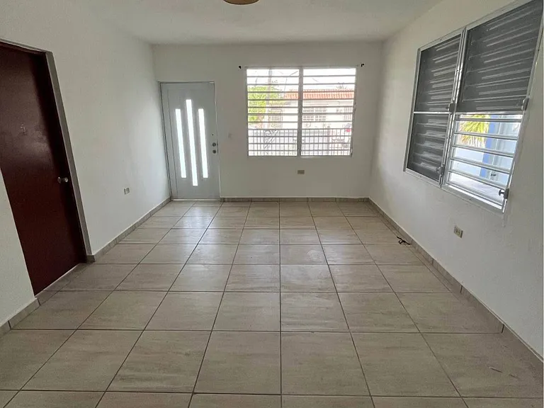 150 Calle Nardo — Photo 2