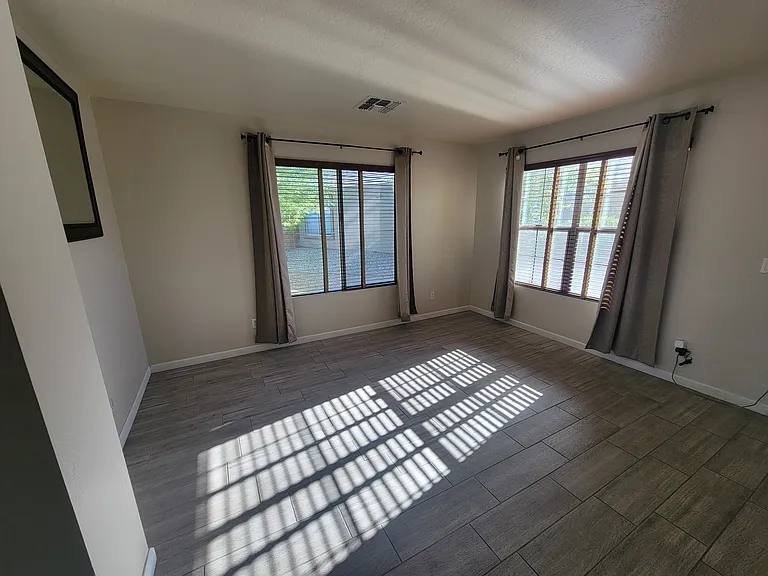 Front Sitting Room