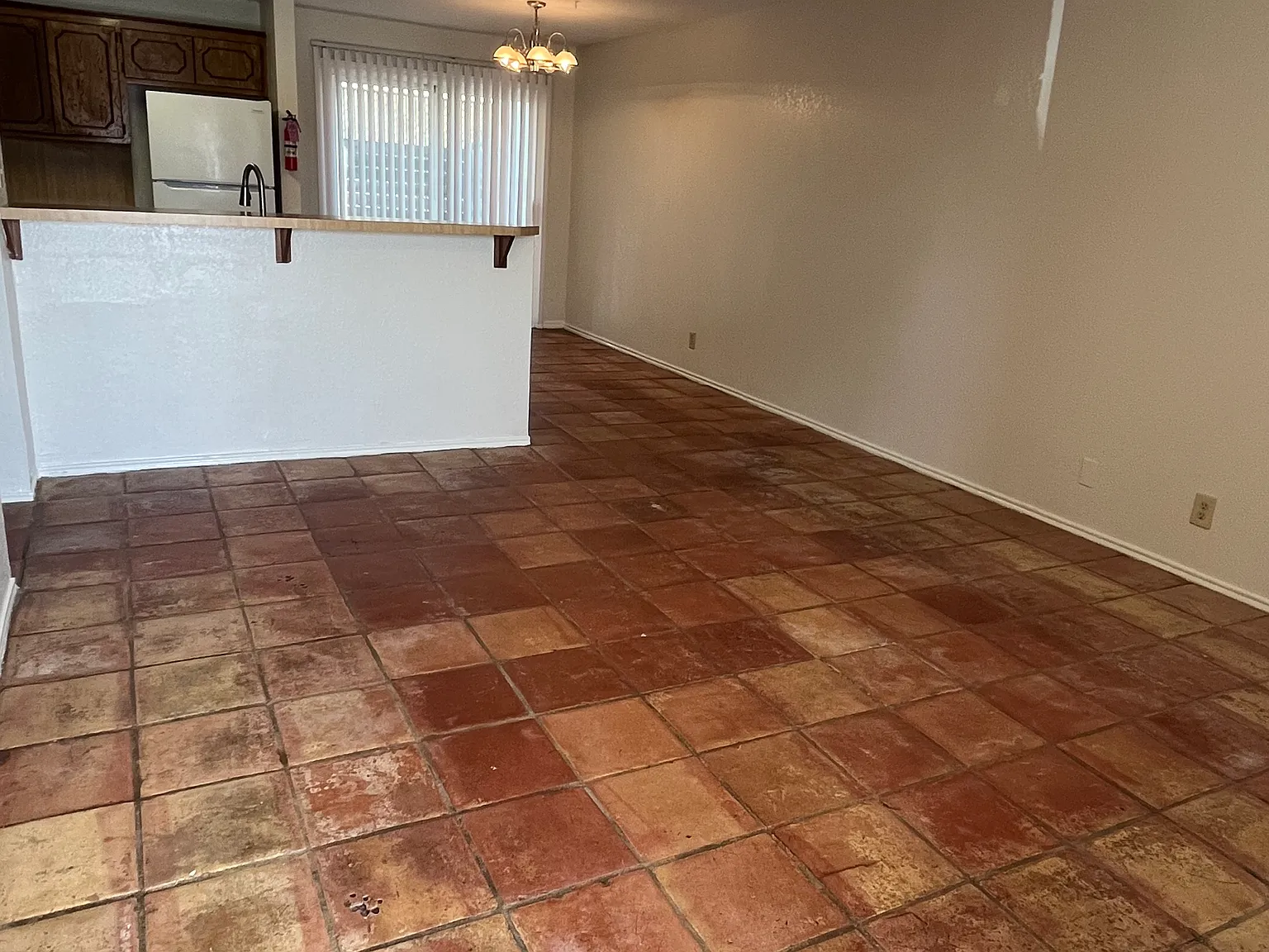 3 bed, 1300 sqft, $1,175 — Photo 2