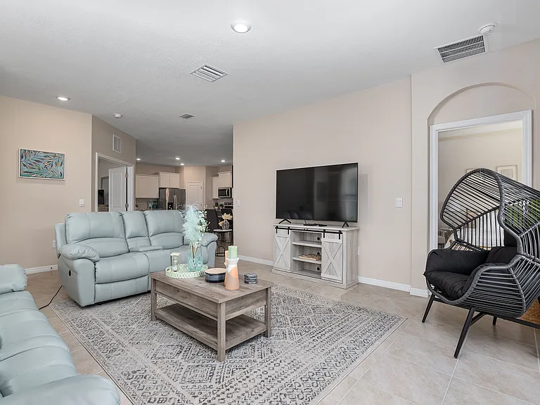 5389 NW 48th Pl — Photo 10
