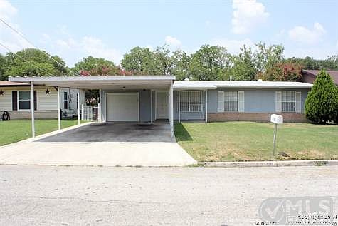 1st image of 815 Marquette Dr