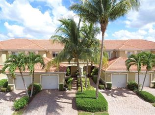 2431 Laurentina Ln, Cape Coral, FL 33909