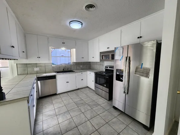 231 Sheila St, Jasper, TX 75951