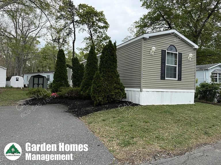 435 Franks Dr — Photo 9