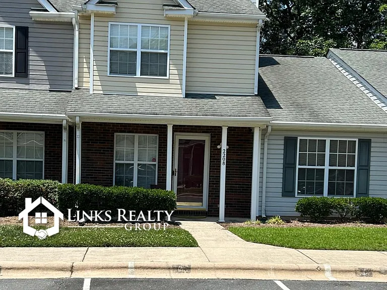 2208 Preakness Ct — Photo 1