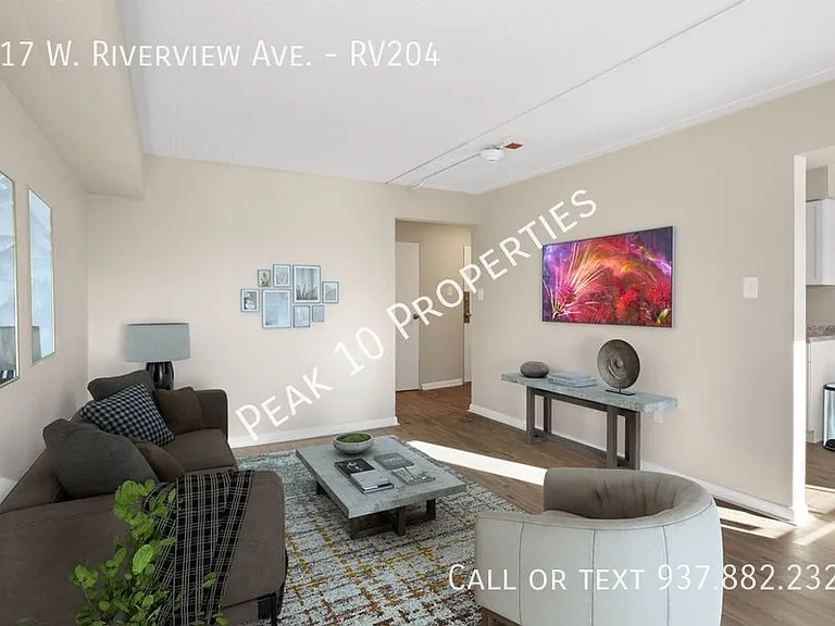 617 W Riverview Ave #RV204 — Photo 9