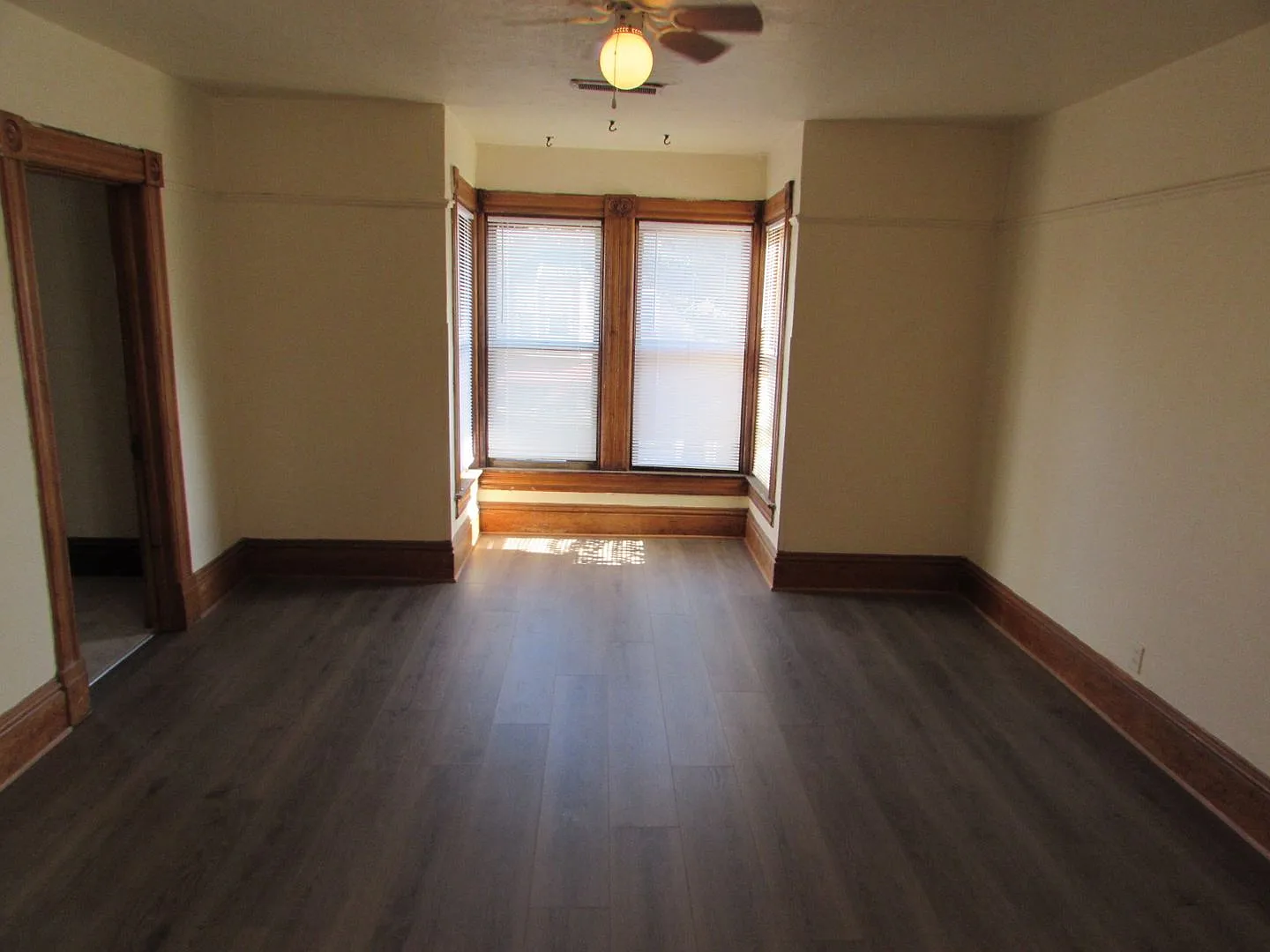 828-830 E. Johnson Street — Photo 4