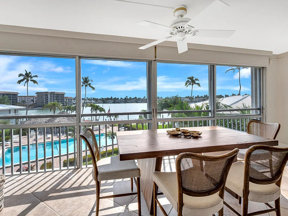 2800 Gulf Shore Blvd N #304