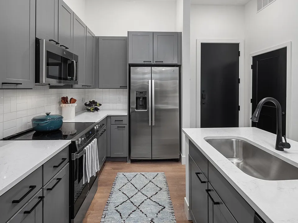 Mira apartments community photo