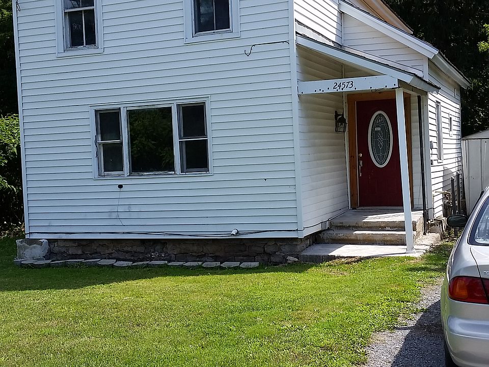 24573 Back St, Felts Mills, NY 13638 Zillow
