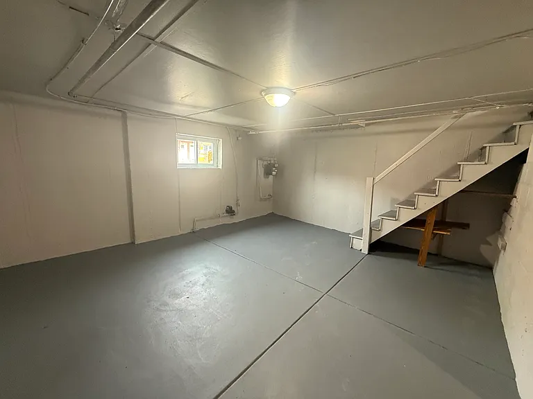 7013 Rutland St — Photo 18