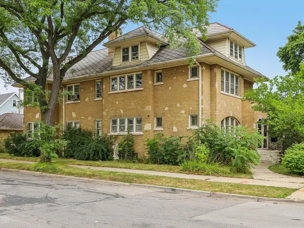 2803 N 51st STREET #2805, Milwaukee, WI 53210