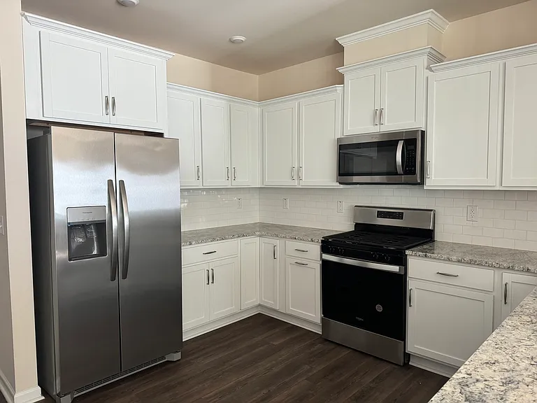 320 Ribbon Rail St — Photo 12