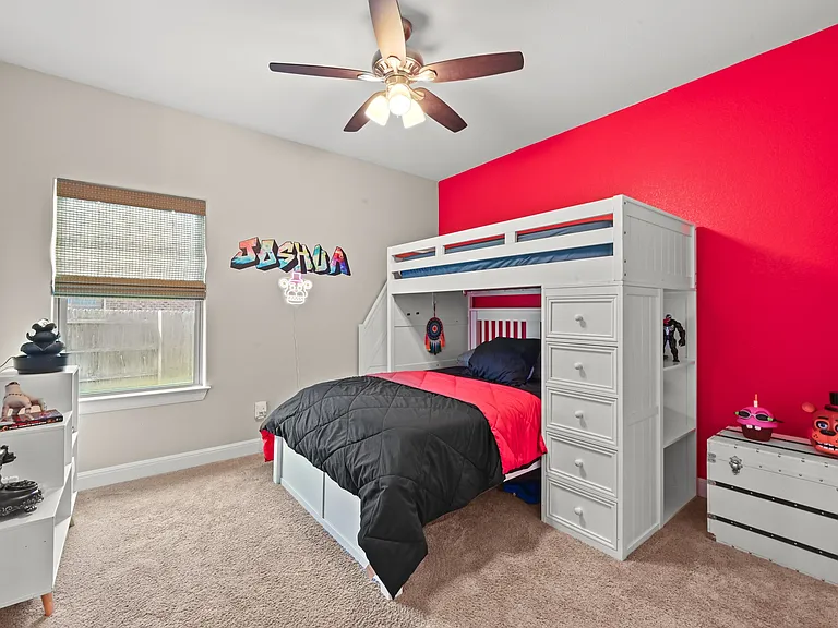 135 Clearwater Way — Photo 30