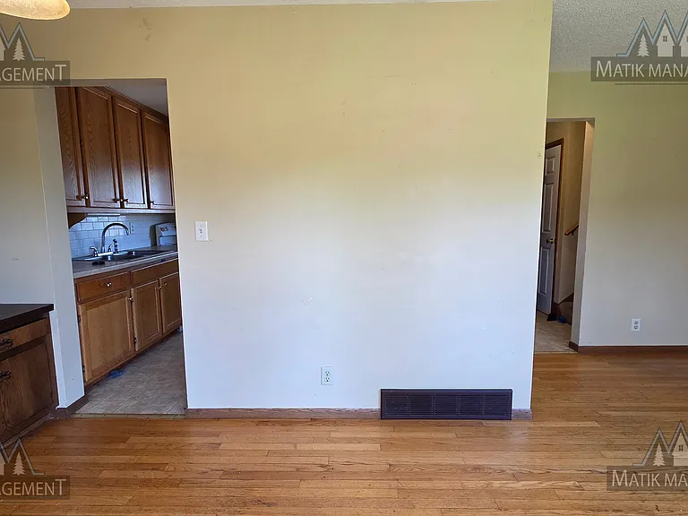 4011 18th Ave NW — Photo 16