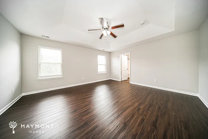 166 Biscayne Ter — Photo 10