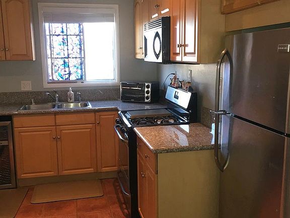 5th image of 1740 Drescher St