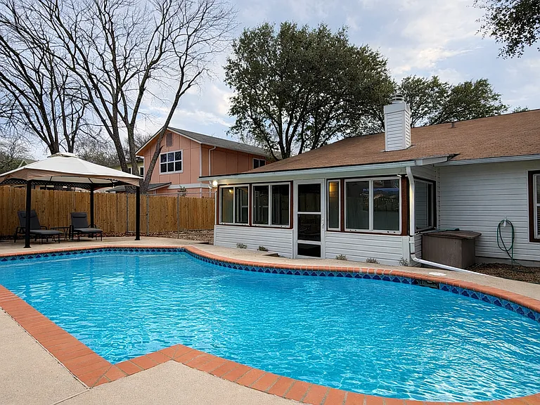 3323 Coral Grove Dr — Photo 61