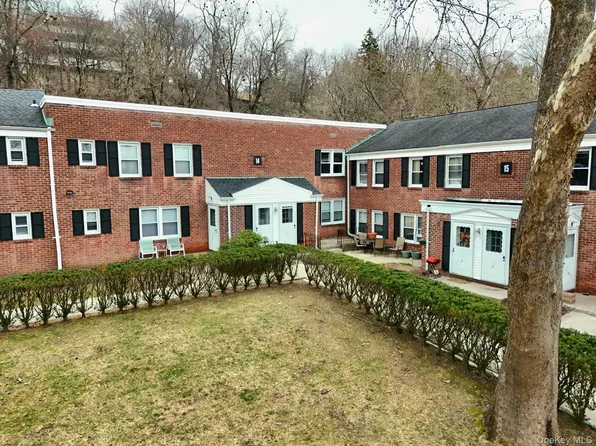120 N Broadway #14D, Irvington, NY 10533