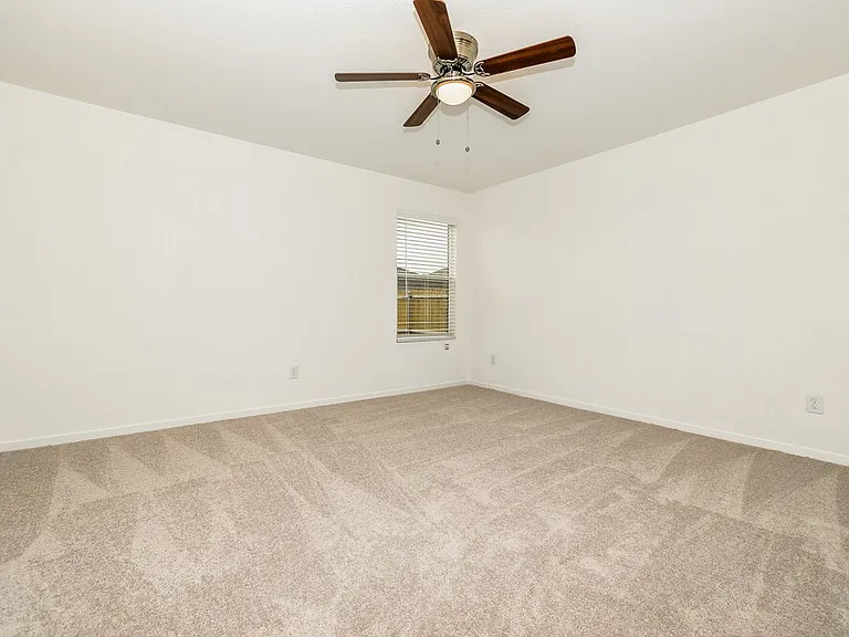 928 Calley Pear Trl — Photo 9