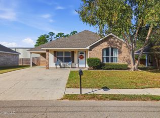 10411 3rd Ave, Diberville, MS 39540