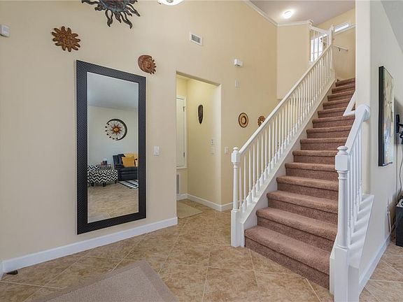 5th image of 3868 Buckinghamshire Dr