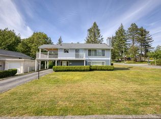 929 Grover Ave, Coquitlam, BC V3J3E4