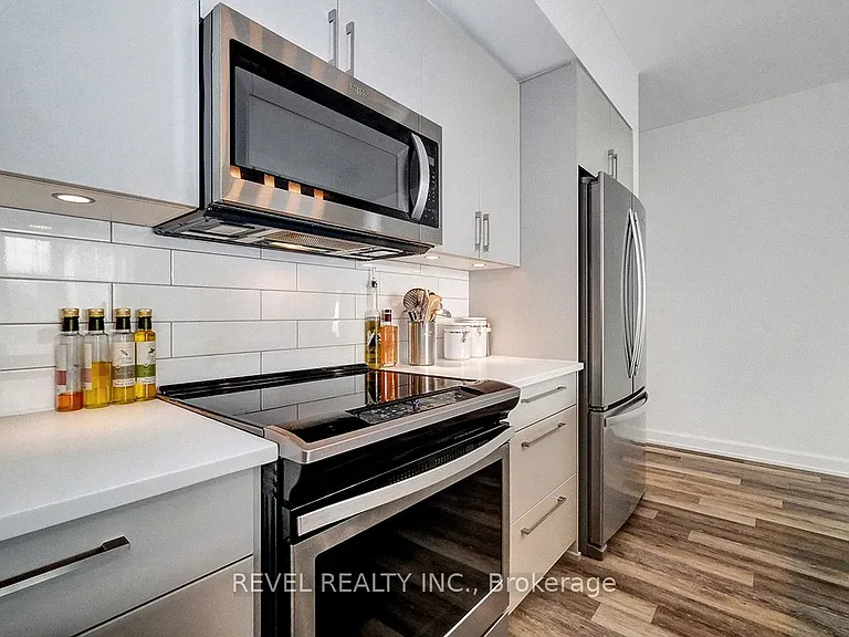 509 Gladstone Ave #4 — Photo 12