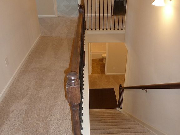 5th image of 5740 Rialto Way