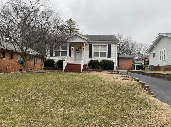 238 Hazel Ave, Belleville, IL 62223