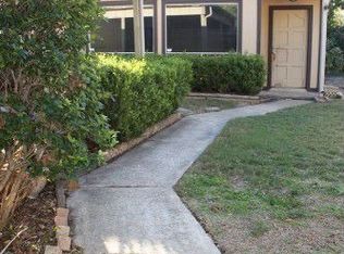 3526 Vineyard Dr, Houston, TX 77082