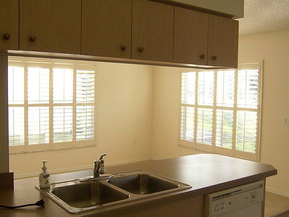 Kitchen to Family Room