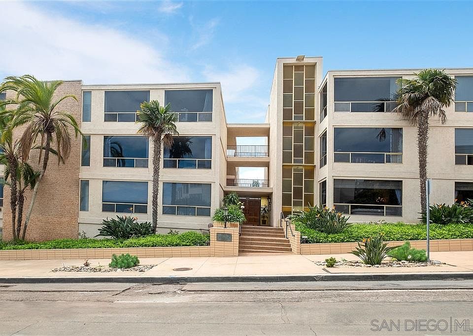 1st image of 390 San Antonio Ave #4