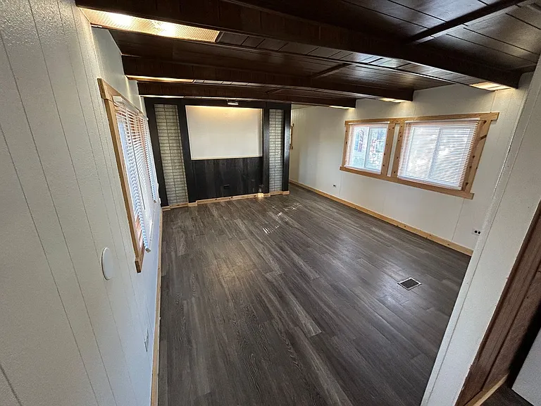 300 Linda Lee St — Photo 10