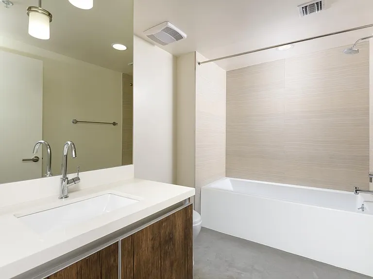 J. Grant Apartments — Photo 16
